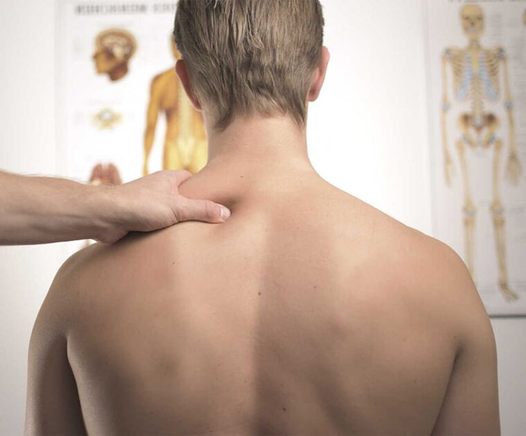 Diagnostic examination of a patient with cervical osteochondrosis to prescribe a treatment plan.